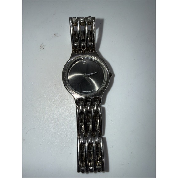 Movado Accessories - Movado Esperanza 84-A1-1821 Women's Watch New Battery Works!!
